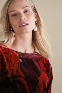 Hot Soft Surroundings Aria Velvet Top