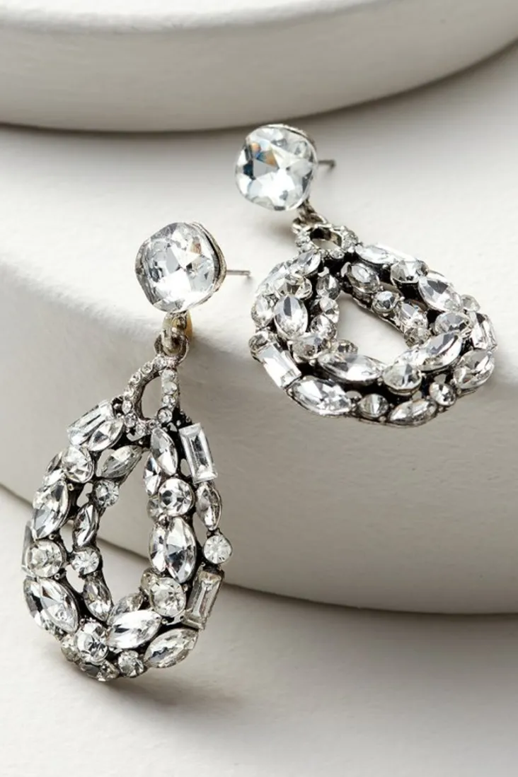 Hot Soft Surroundings Belle Crystal Earrings Silver