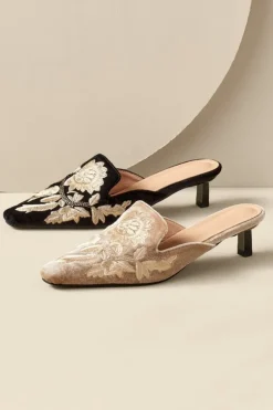 Clearance Soft Surroundings Carolina Embroidered Mule