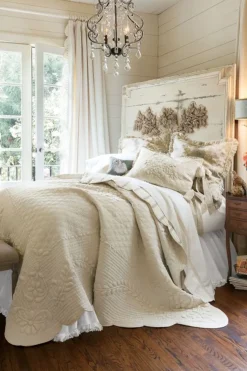 Clearance Soft Surroundings French Market Quilt Natural
