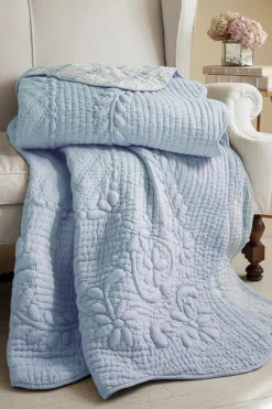 Clearance Soft Surroundings French Market Quilt Natural