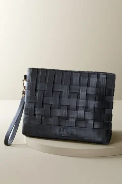 Soft Surroundings Leather Strap In Clutch Black