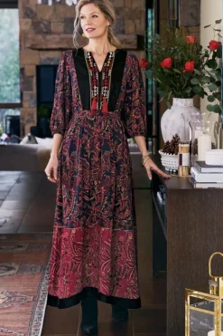 Outlet Soft Surroundings Quinn Maxi Dress FlowingPaisleyBlack+Red