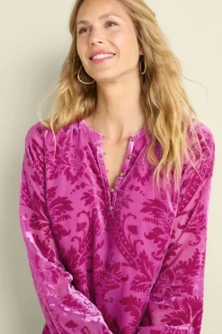 Hot Soft Surroundings Reesha Velvet Top Sangria