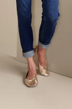 Discount Soft Surroundings Schutz Arissa Bow Ballet Flat
