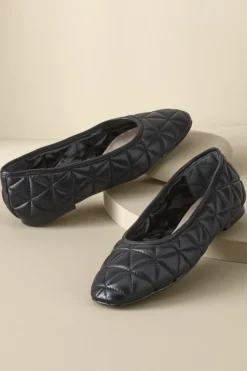 New Soft Surroundings Schutz Arissa Quilted Ballet Flat