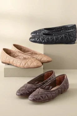 New Soft Surroundings Schutz Arissa Quilted Ballet Flat