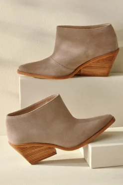 Discount Soft Surroundings Seychelles Sedona Seamed Bootie StoneGrey
