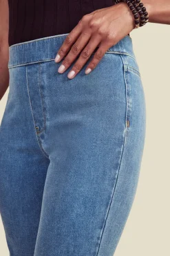 Soft Surroundings Ultimate Denim Pull-On Slim Leg Jeans